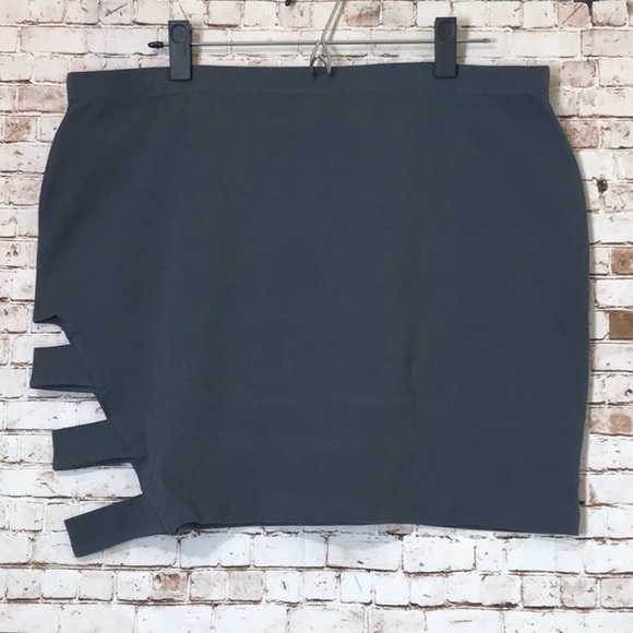 ASOS Dresses & Skirts - 🆕 ASOS Skirt Gray Size 14